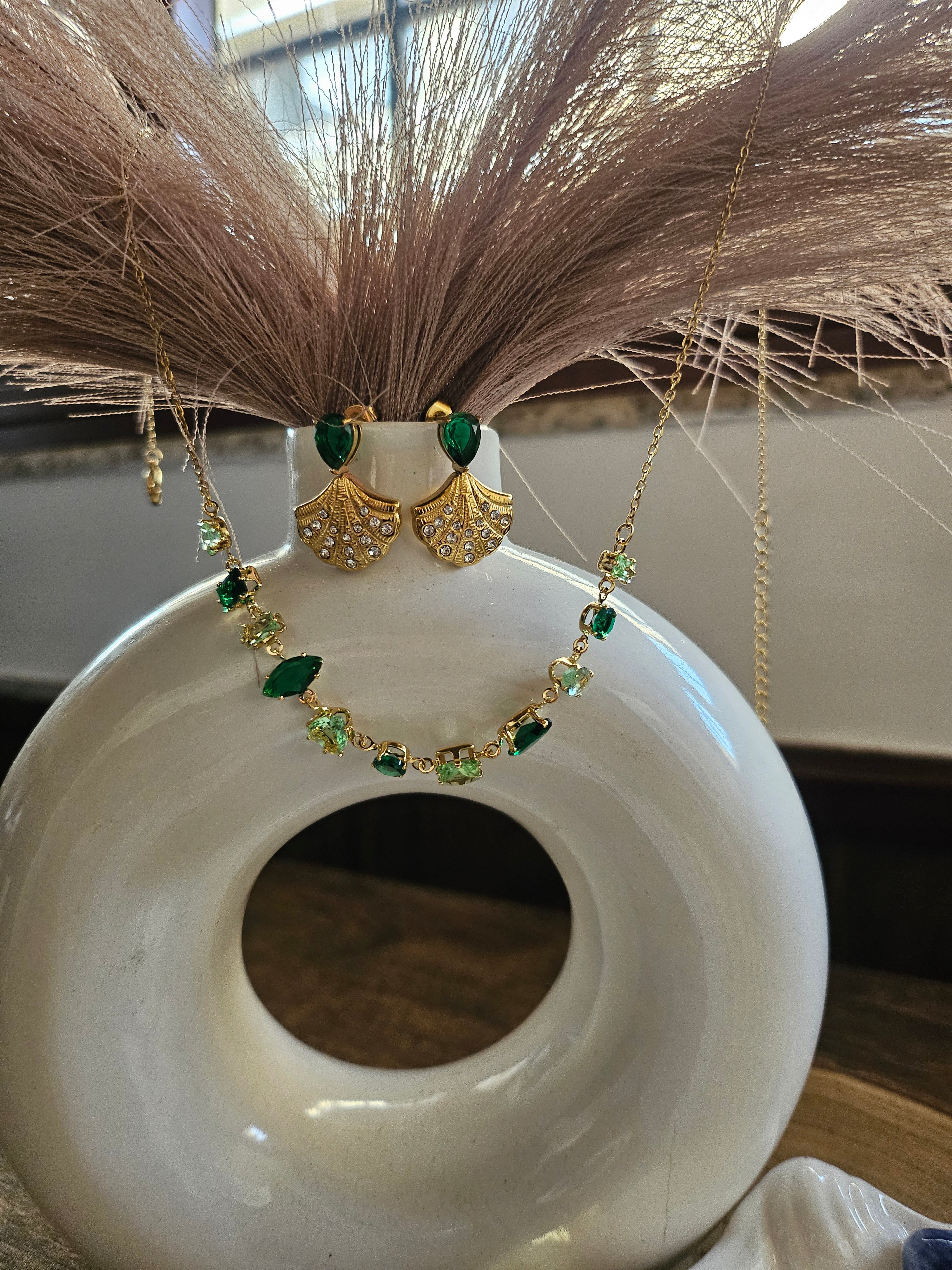 Verdant Glow Crystal Necklace