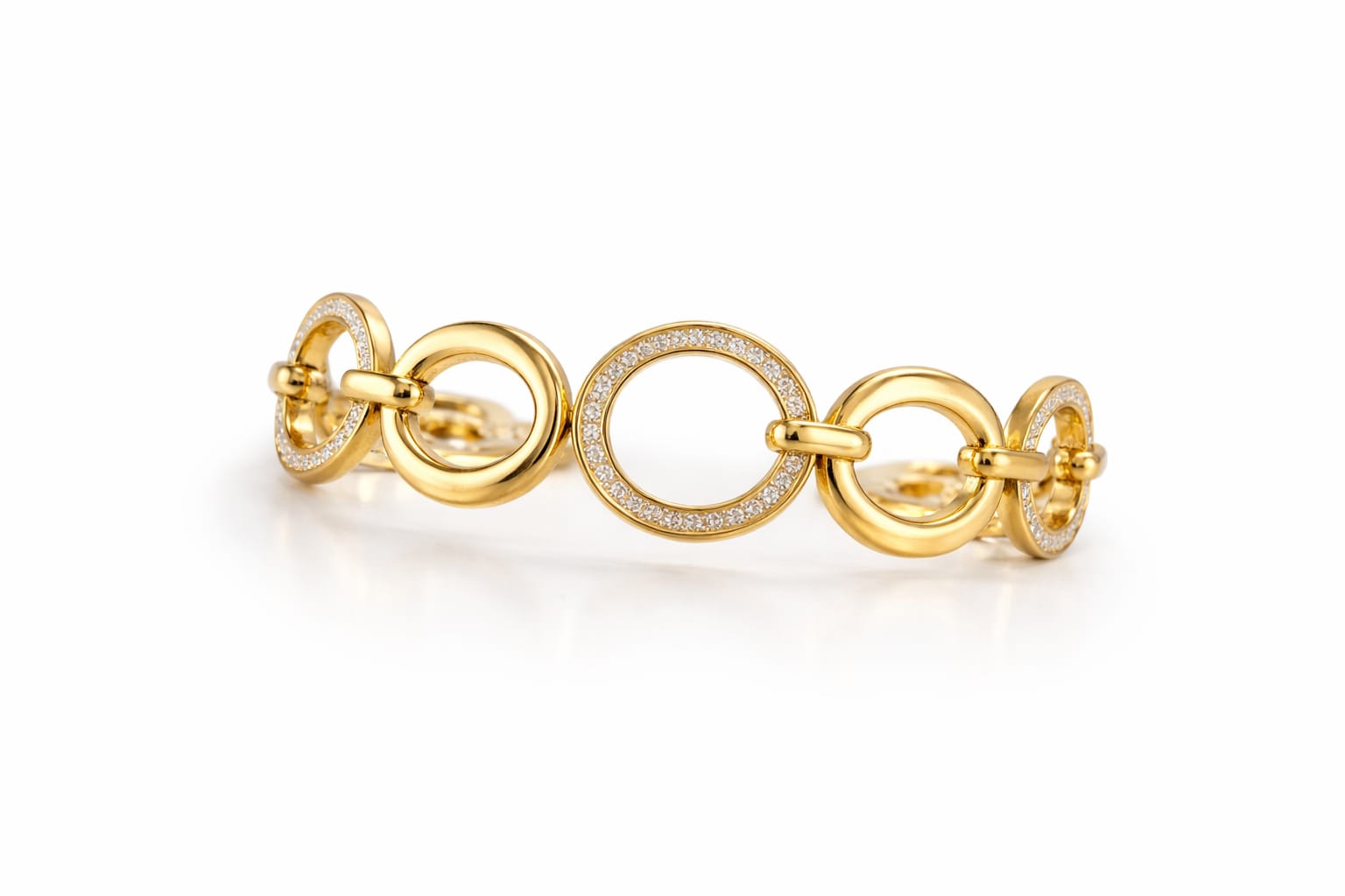 Lumière Link Gold Cuff