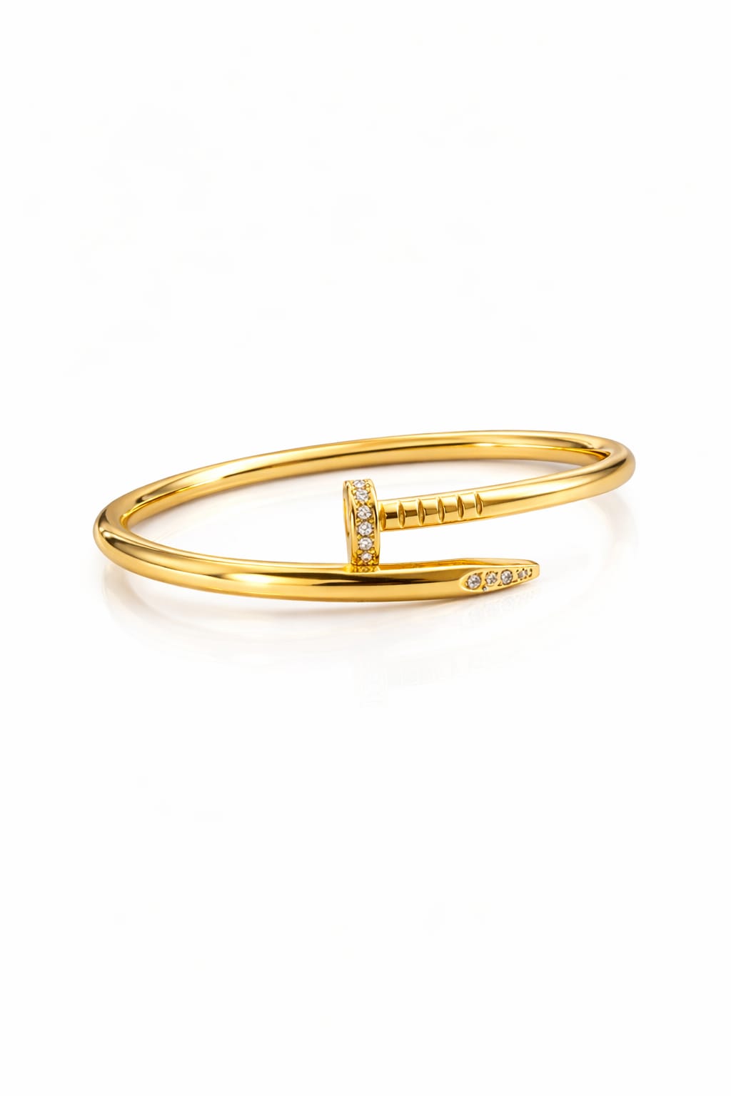 Naila Pavé Nail Cuff
