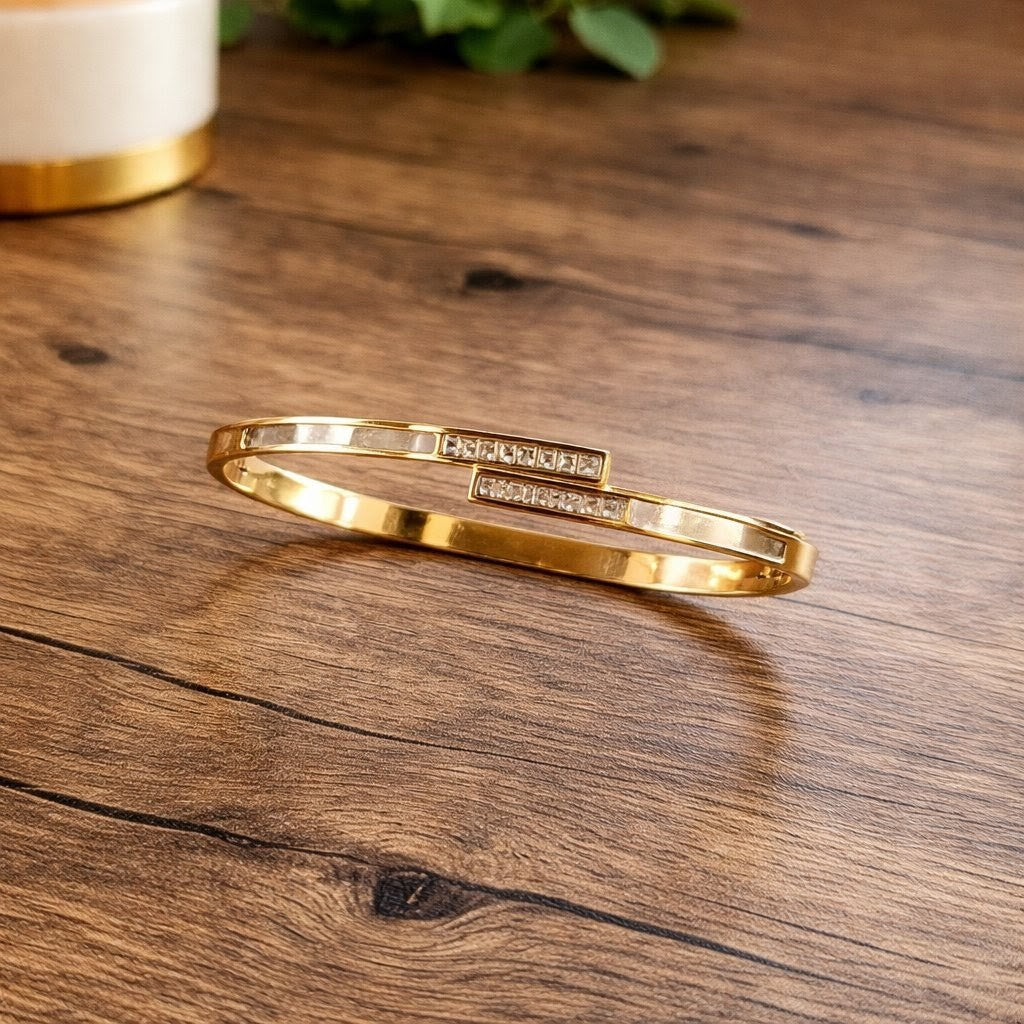 Lumière Dual Bar Crystal Cuff