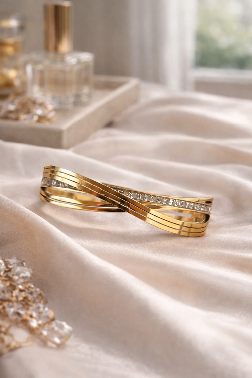 Aurora Intertwined Crystal Cuff